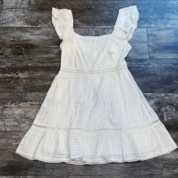 Alice + Olivia Remada Ruffled Broderie Anglaise Cotton Mini‎ Dress White NWT - Picture 3 of 16